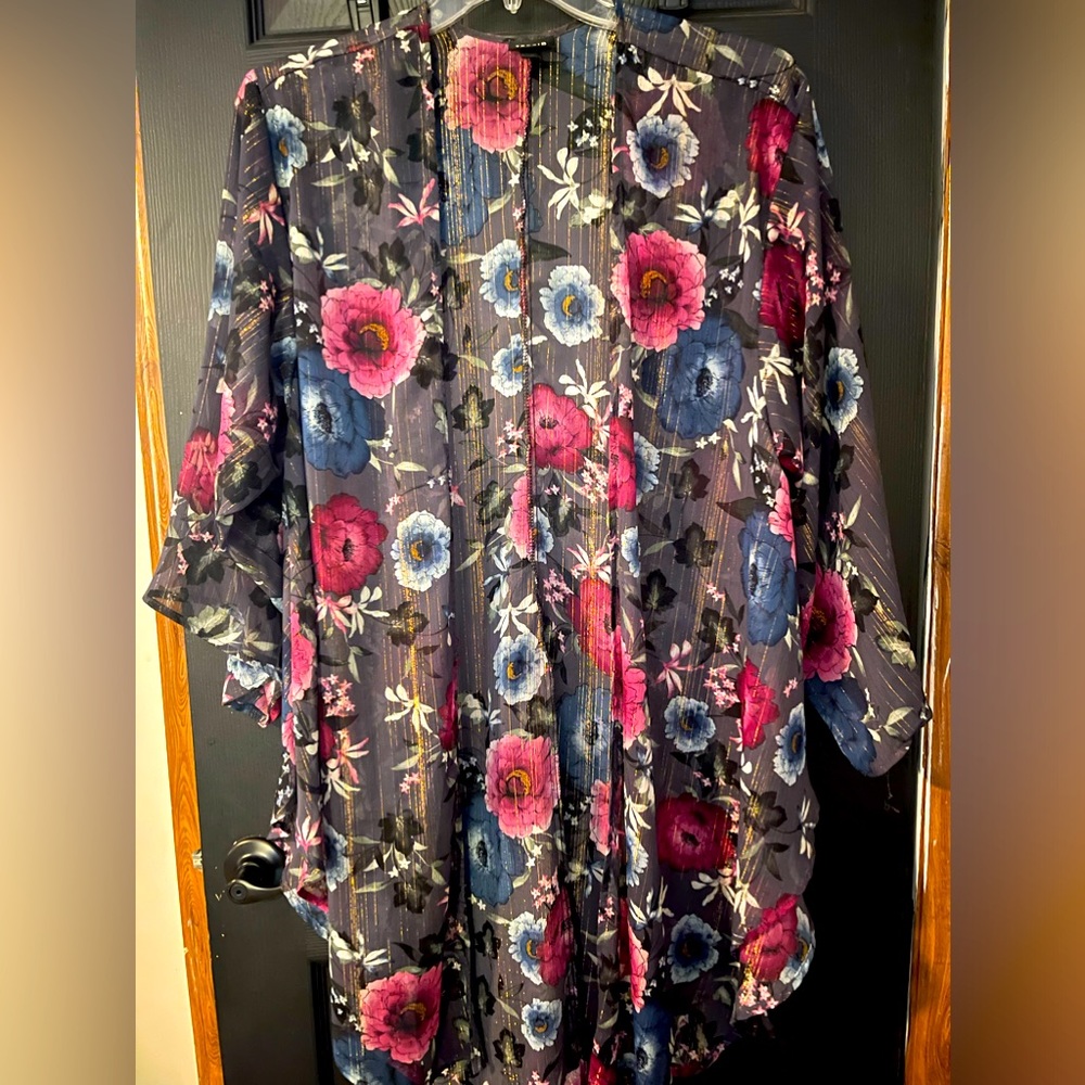 Torrid Kimono Size 1/2